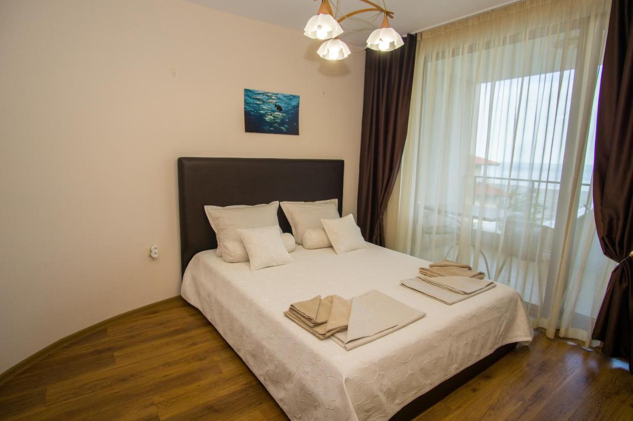 Guest Apartments Stela Tsarevo Exterior foto