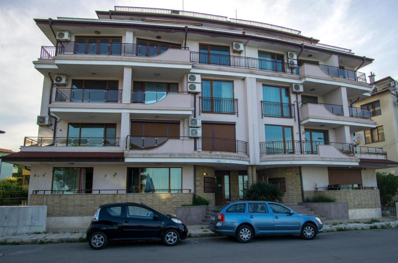 Guest Apartments Stela Tsarevo Exterior foto